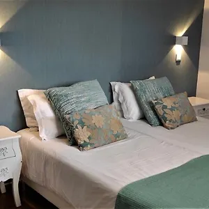 3* Gasthuis Sweet Close To Famous Avenue Liberty